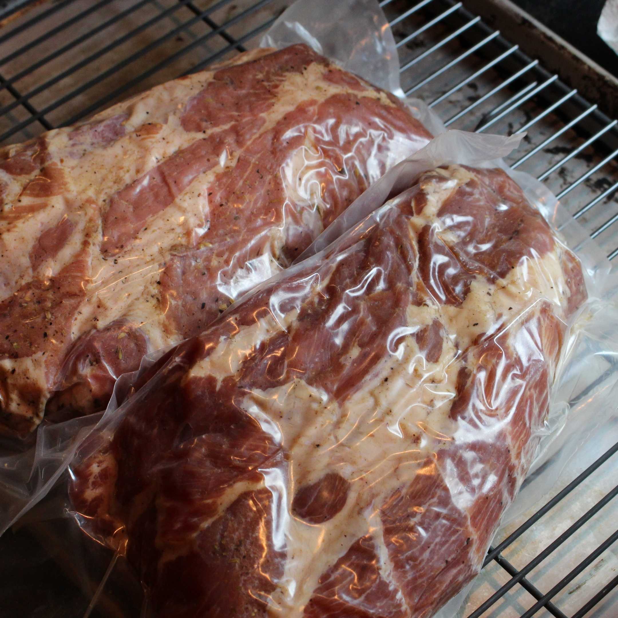 Quarter Sheet with Nesting Nonstick Grid Rack for dry aging beef